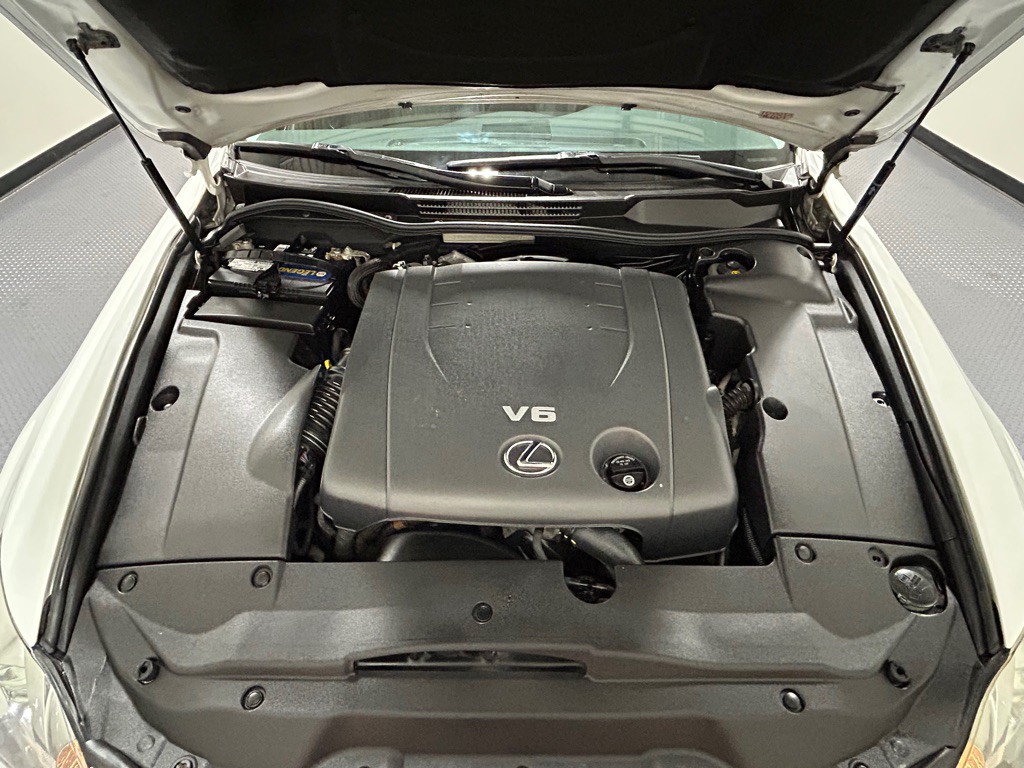 2008 Lexus IS Image 18