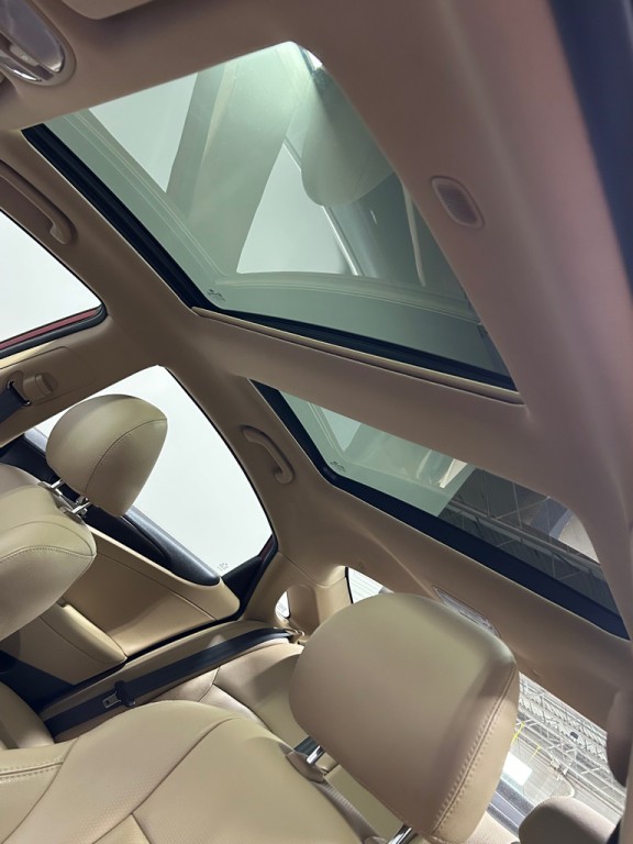 2012 Hyundai Sonata Image 16