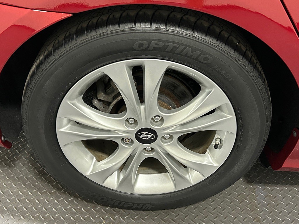 2012 Hyundai Sonata Image 19