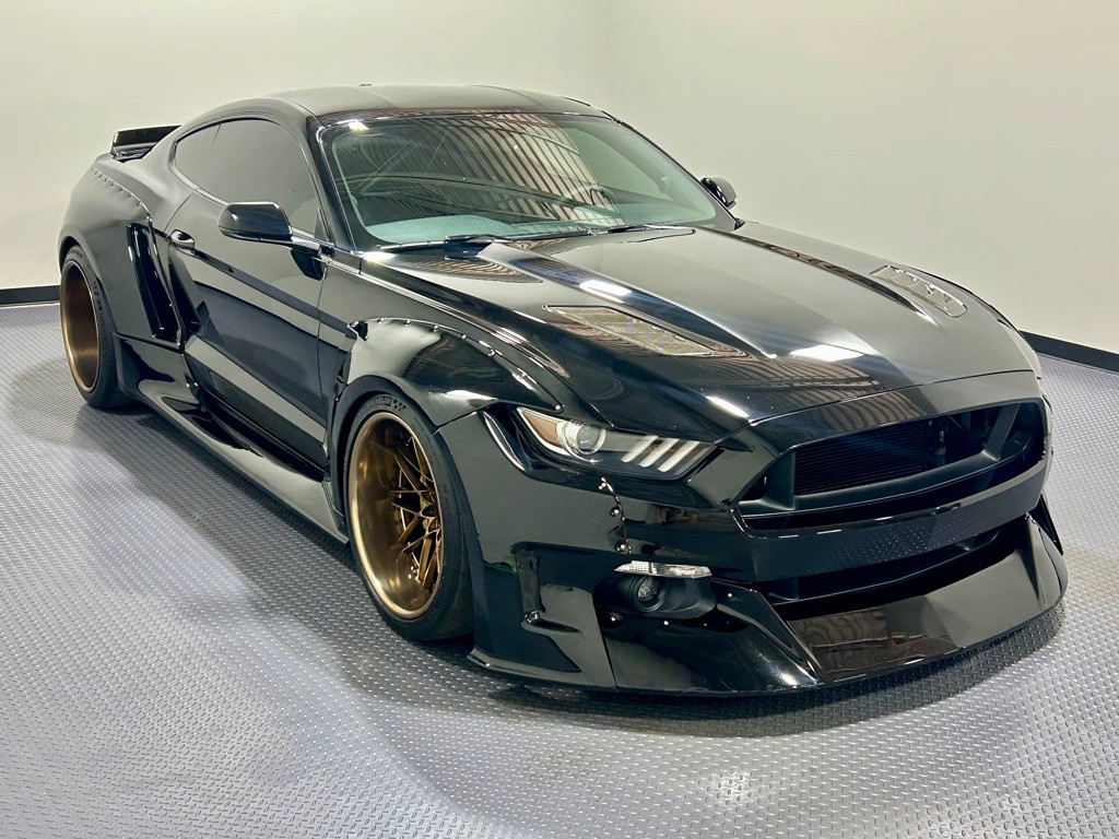 2015 Ford Mustang Image 4