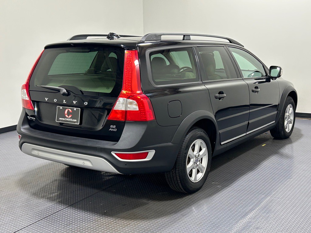 2008 Volvo XC70 Image 5