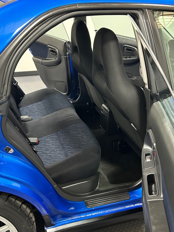 2002 Subaru Impreza Image 10