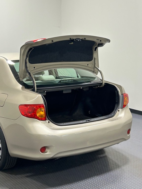 2009 Toyota Corolla Image 15