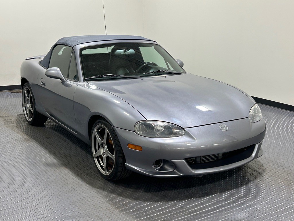 2004 Mazda MX-5 Miata Image 4