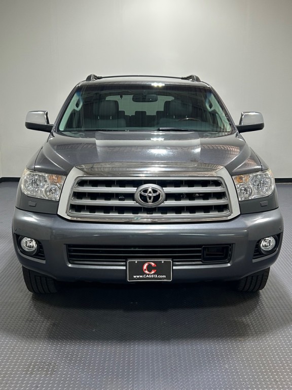 2011 Toyota Sequoia Image 3