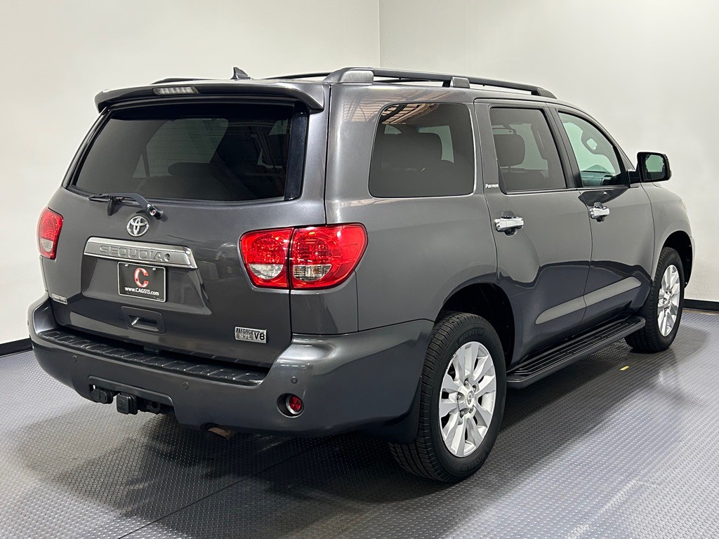 2011 Toyota Sequoia Image 5
