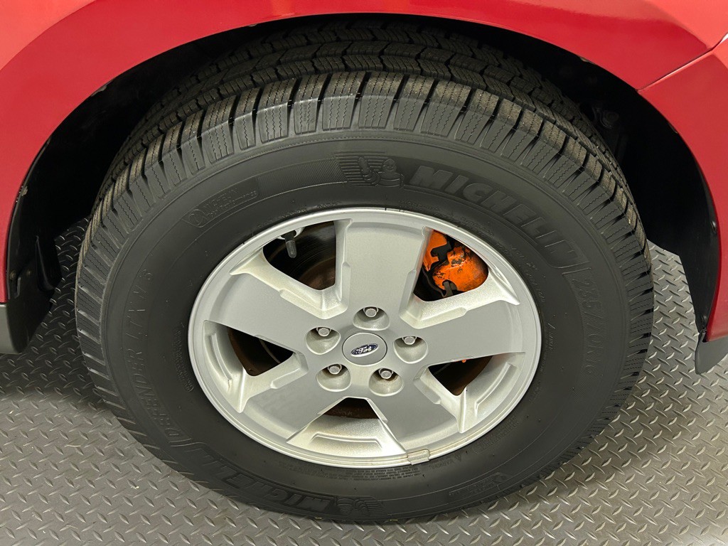 2011 Ford Escape Image 18