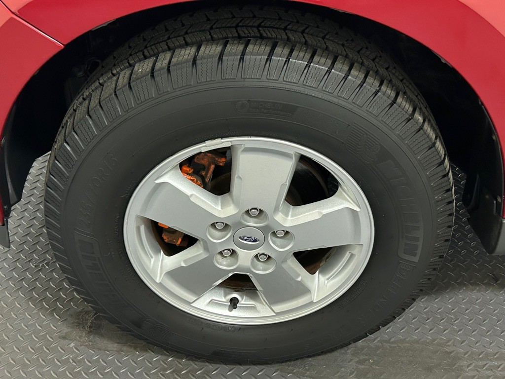 2011 Ford Escape Image 21