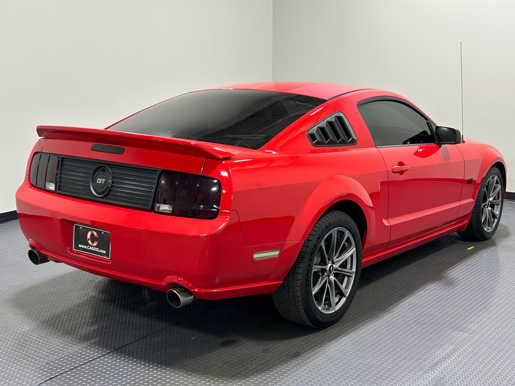 2005 Ford Mustang Image 5