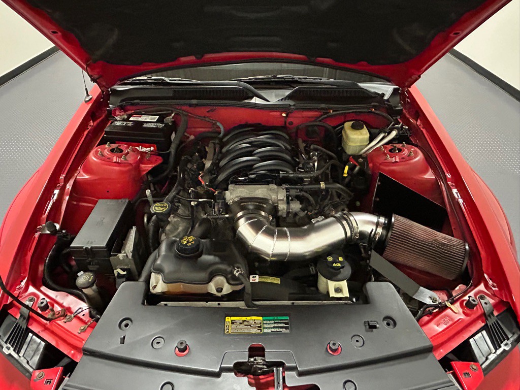 2005 Ford Mustang Image 16
