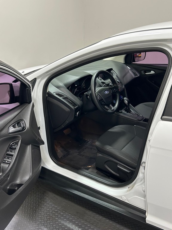 2018 Ford Focus Image 8