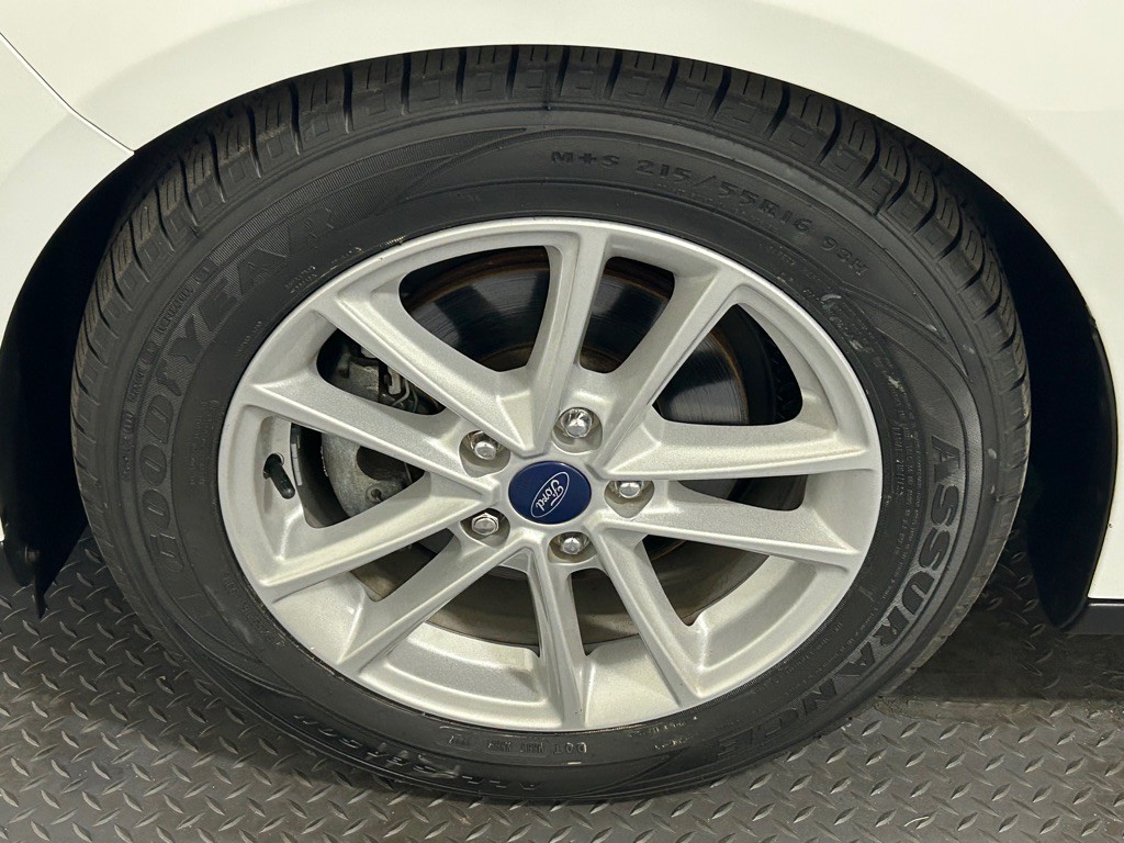 2018 Ford Focus Image 20