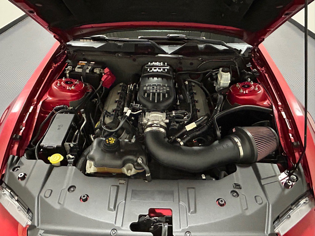 2013 Ford Mustang Image 16