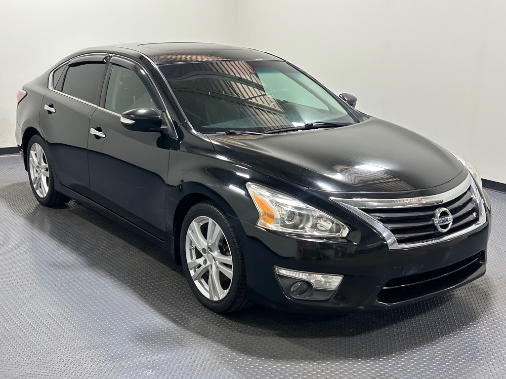 2014 Nissan Altima Image 4