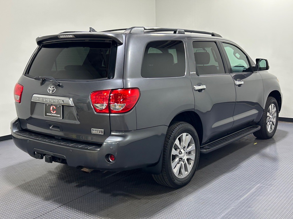 2011 Toyota Sequoia Image 5
