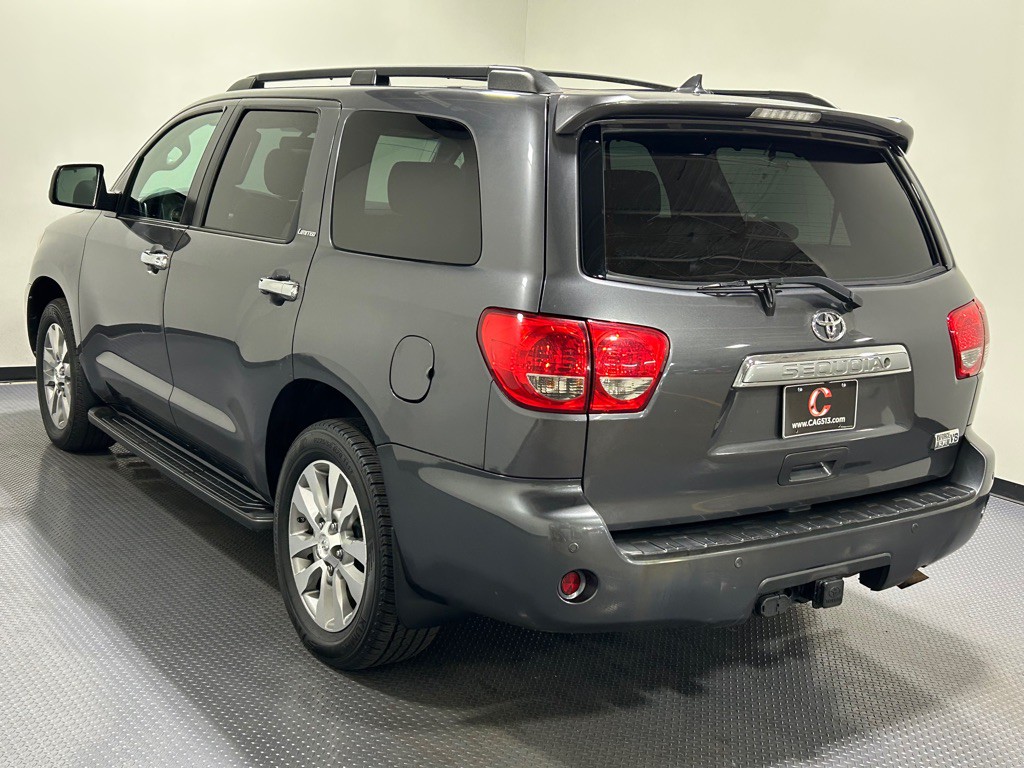 2011 Toyota Sequoia Image 7