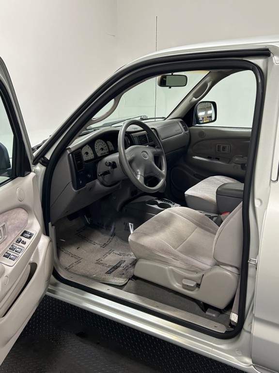 2003 Toyota Tacoma Image 7