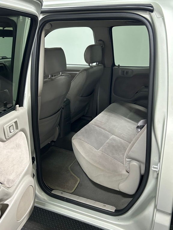 2003 Toyota Tacoma Image 8