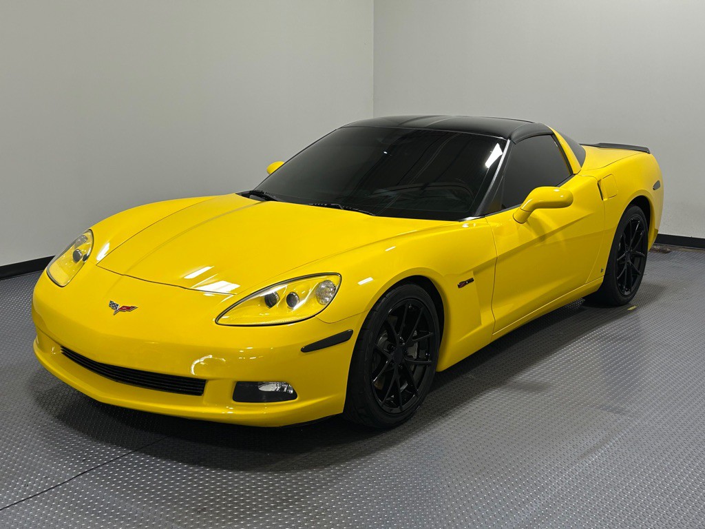 2006 Chevrolet Corvette Image 1