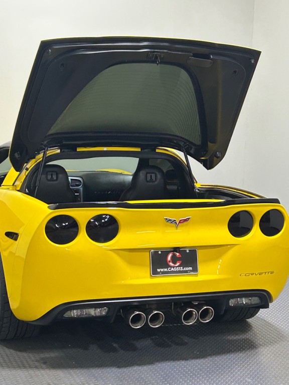 2006 Chevrolet Corvette Image 11