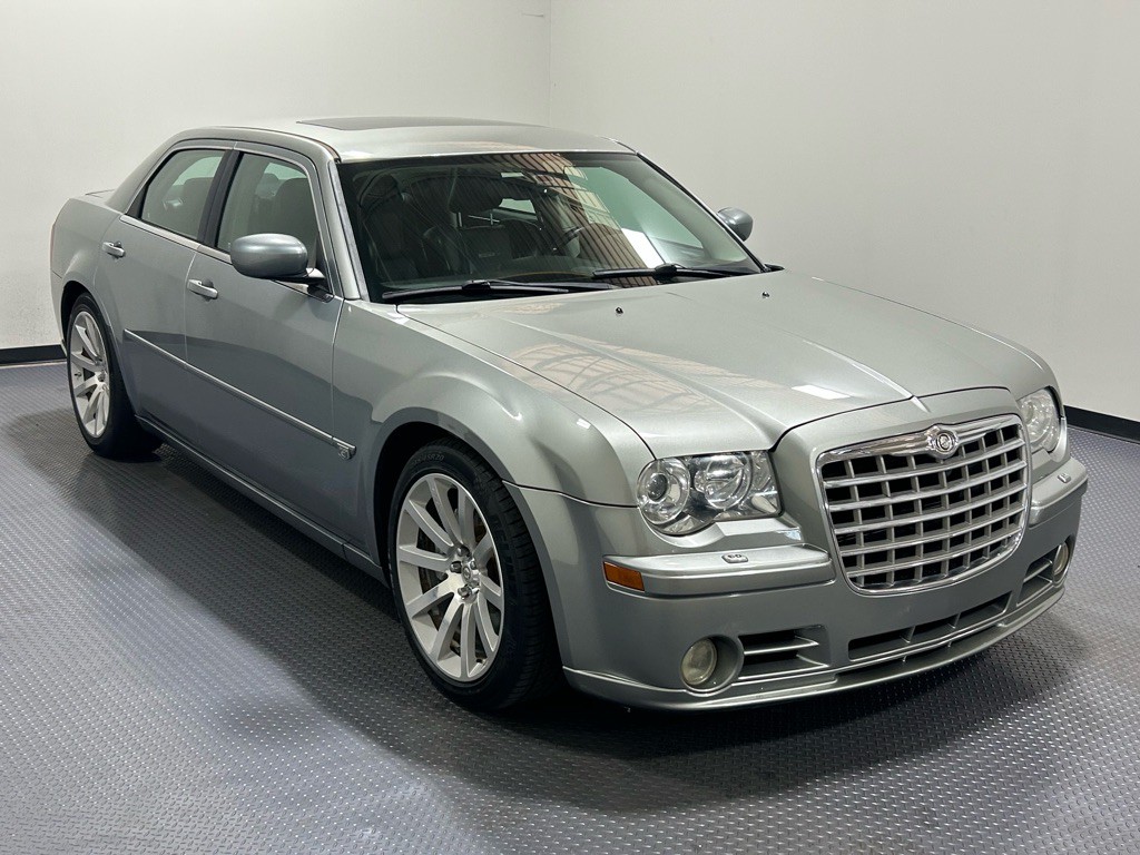 2006 Chrysler 300 Image 4