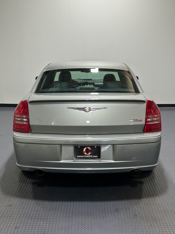 2006 Chrysler 300 Image 6