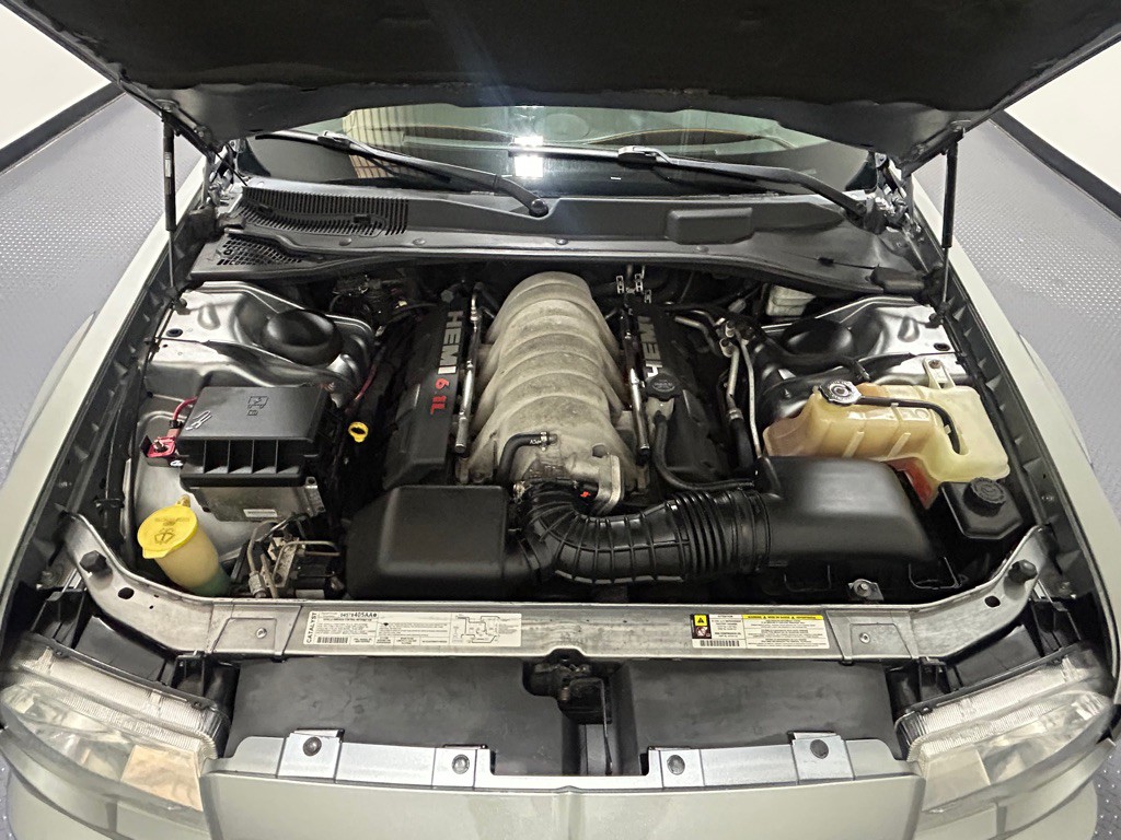 2006 Chrysler 300 Image 18