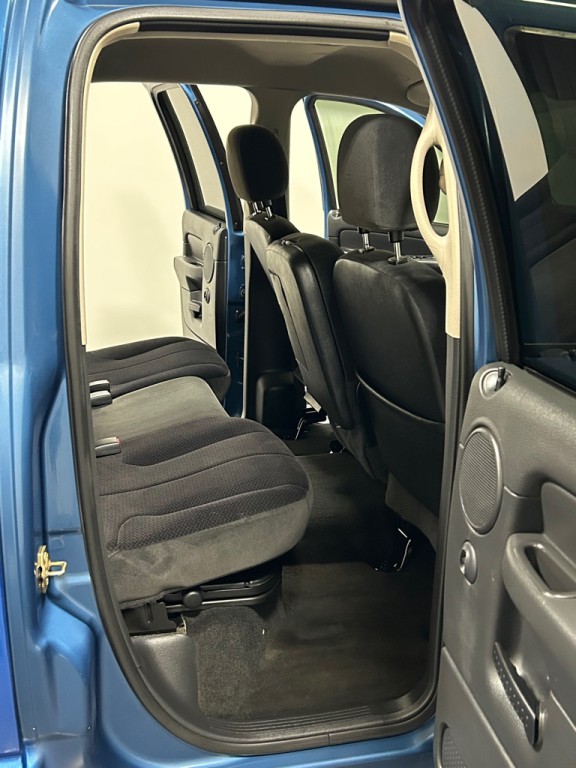 2005 Dodge Ram 1500 Image 10