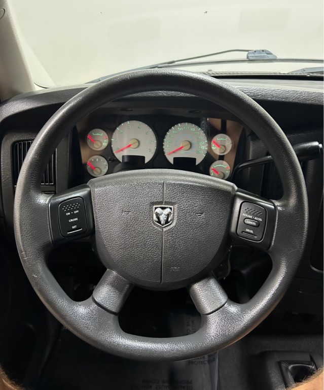 2005 Dodge Ram 1500 Image 15