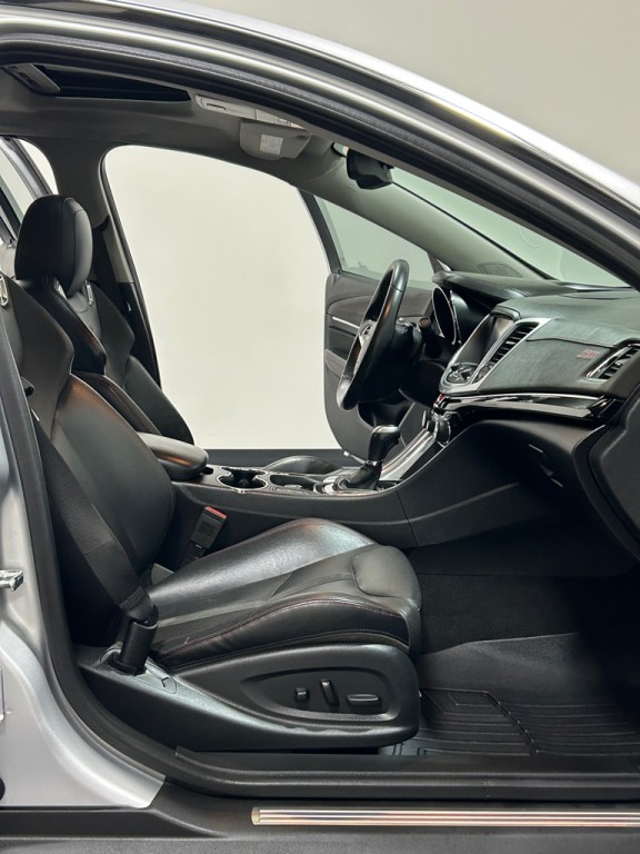 2015 Chevrolet SS Image 12