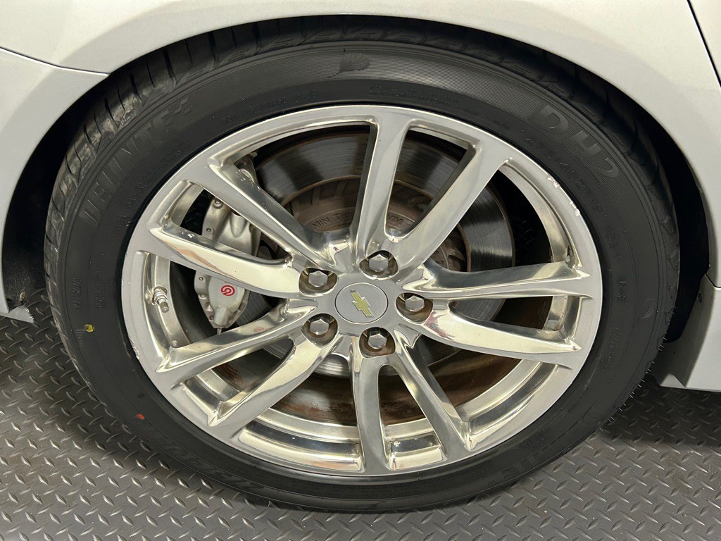 2015 Chevrolet SS Image 21