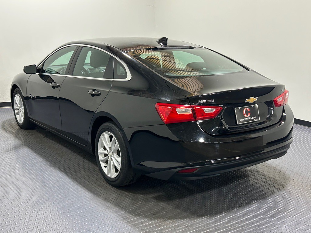 2016 Chevrolet Malibu Image 7