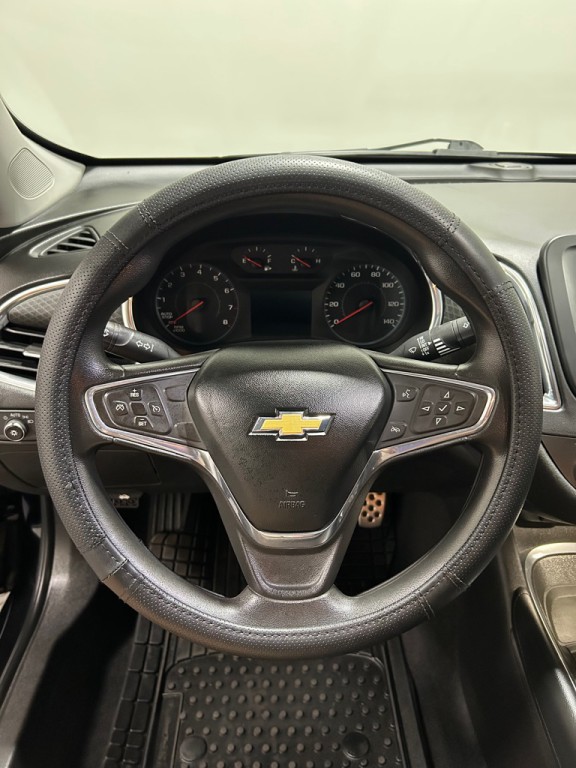 2016 Chevrolet Malibu Image 14