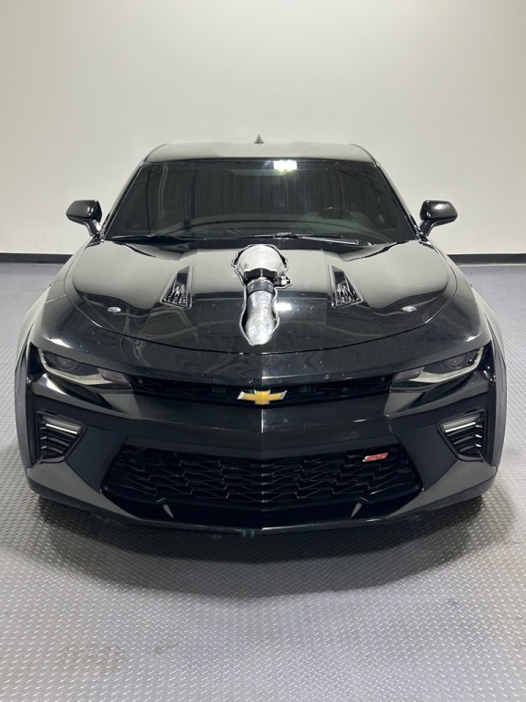 2017 Chevrolet Camaro Image 3