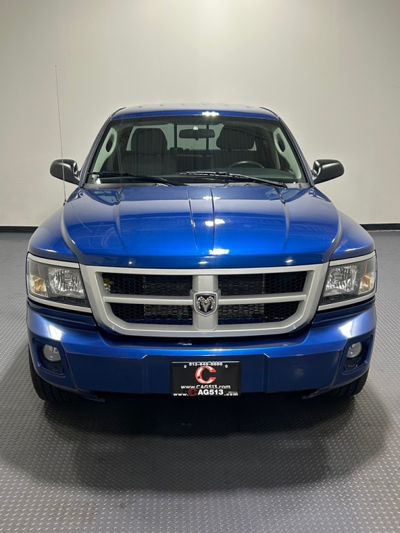 2011 Dodge Dakota Image 3