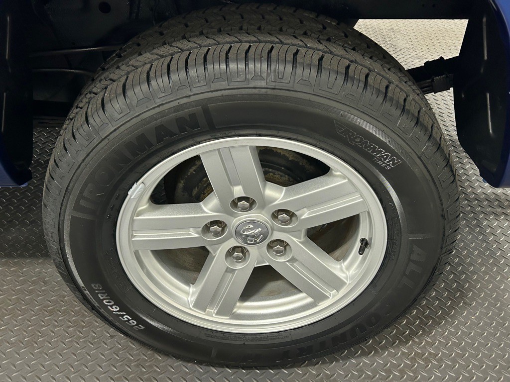 2011 Dodge Dakota Image 19