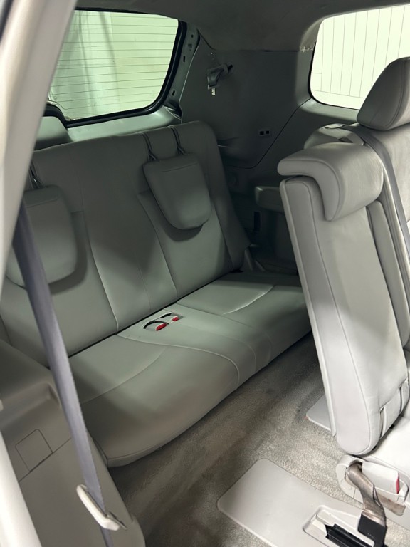 2010 Toyota Highlander Image 10