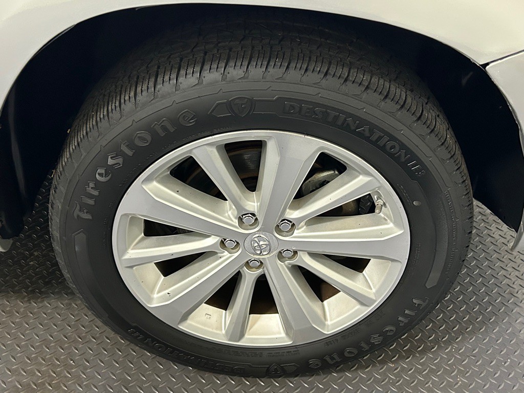 2010 Toyota Highlander Image 17