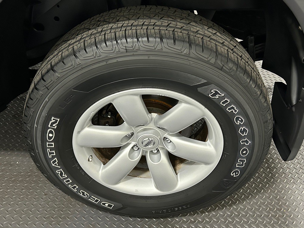 2011 Nissan Titan Image 18