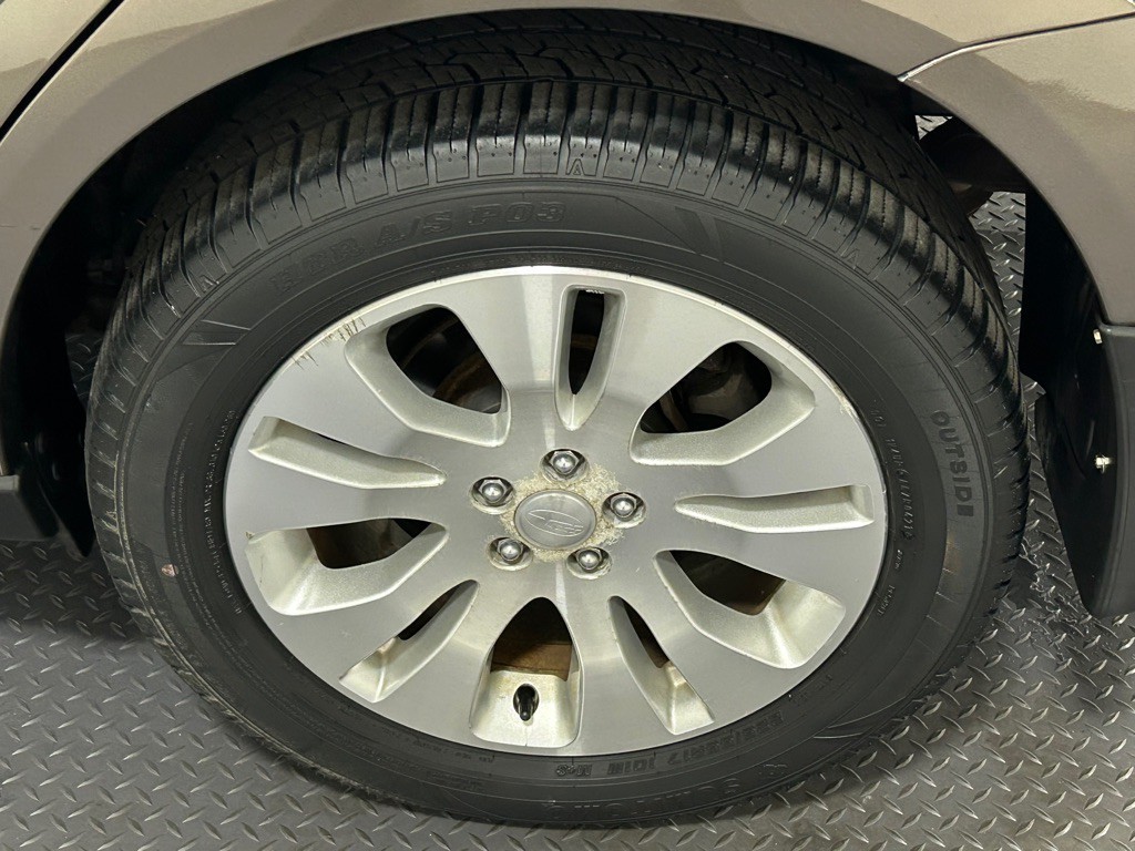 2009 Subaru Outback Image 20