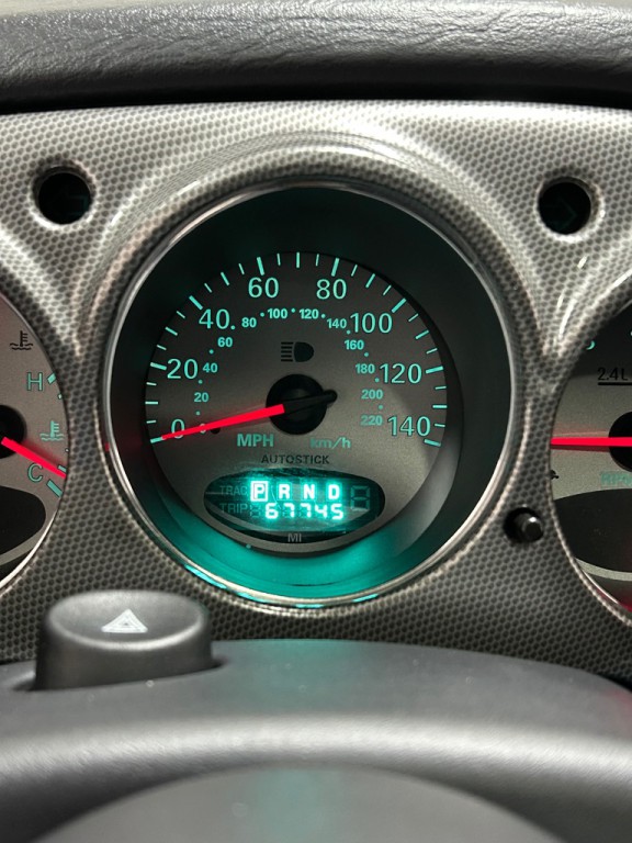 2004 Chrysler PT Cruiser Image 14