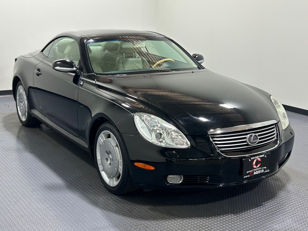 2002 Lexus SC Image 4