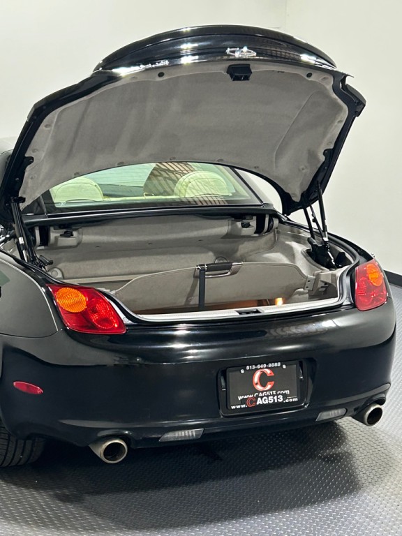 2002 Lexus SC Image 11