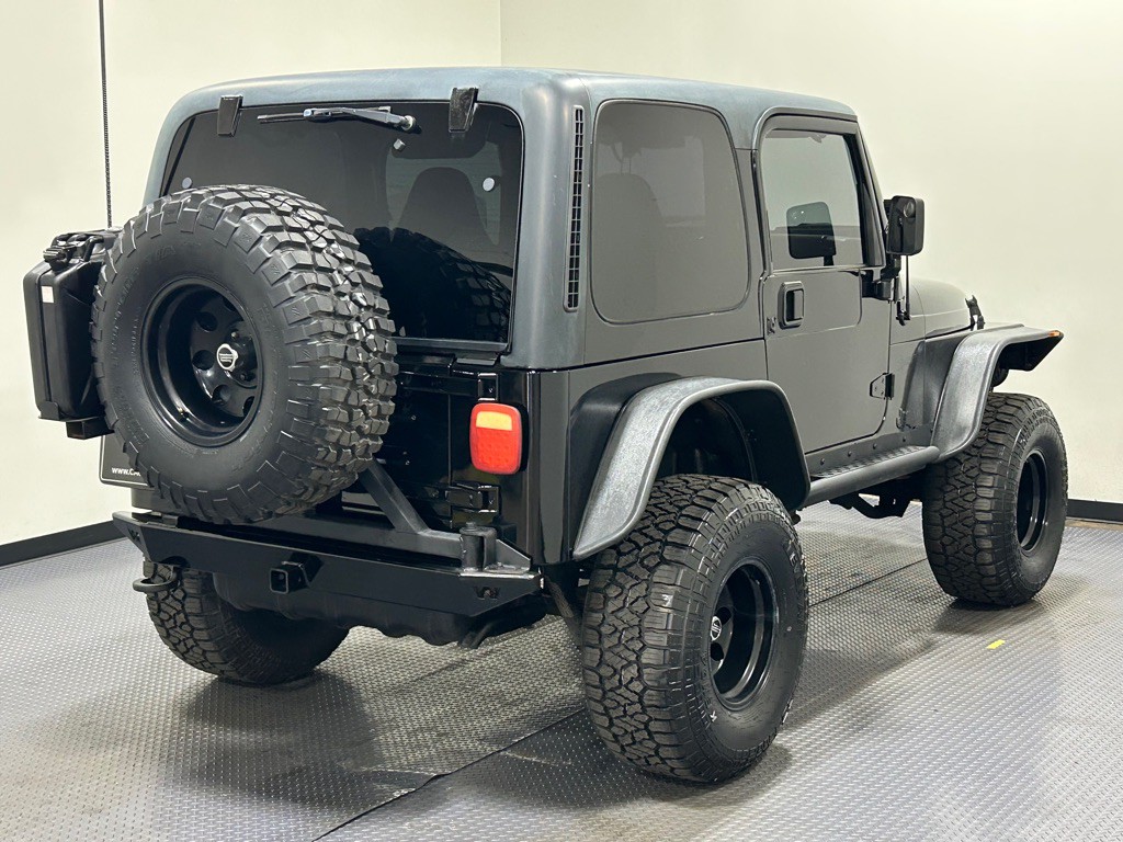 2002 Jeep Wrangler Image 5
