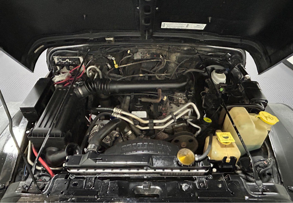 2002 Jeep Wrangler Image 14