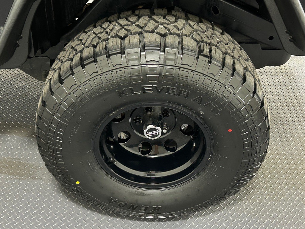 2002 Jeep Wrangler Image 17