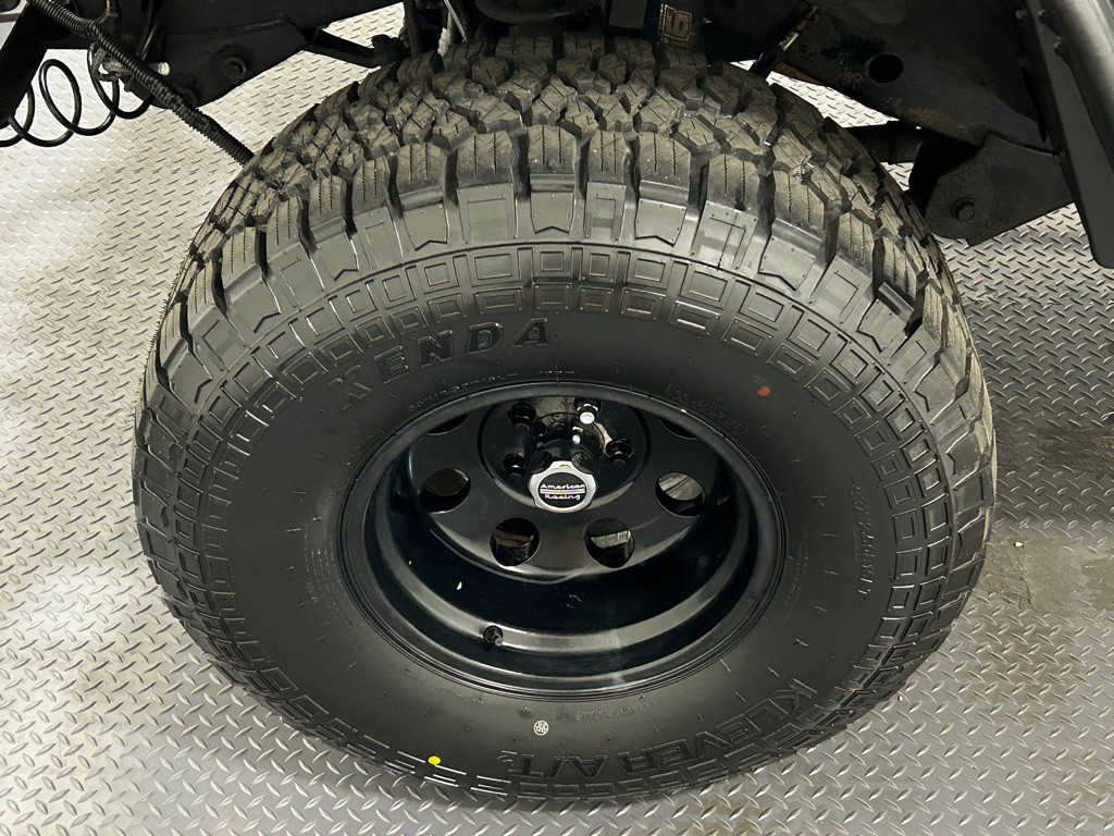 2002 Jeep Wrangler Image 18