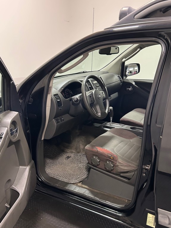 2010 Nissan Xterra Image 8