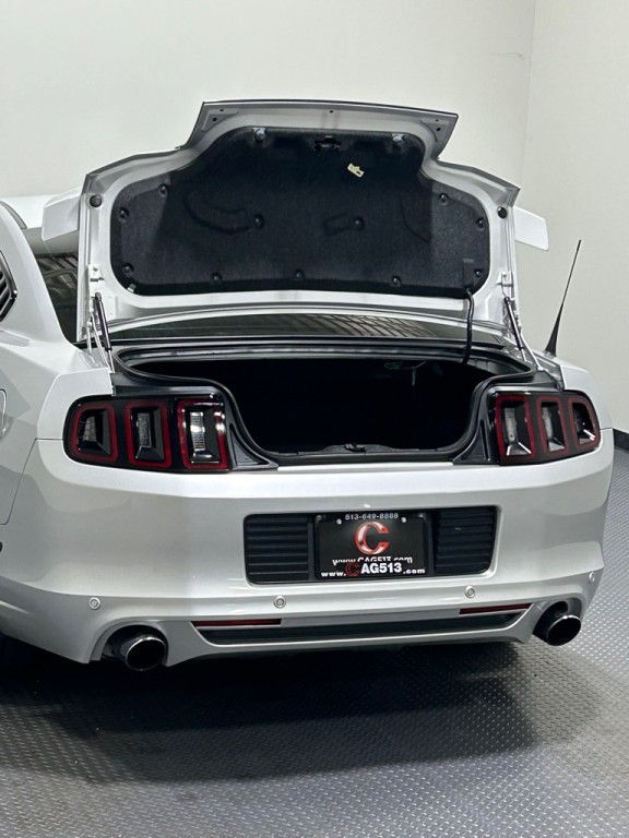 2013 Ford Mustang Image 12