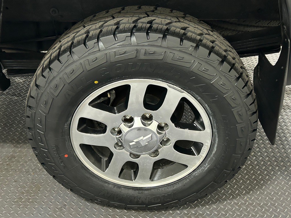 2005 Chevrolet Silverado 1500 Image 19
